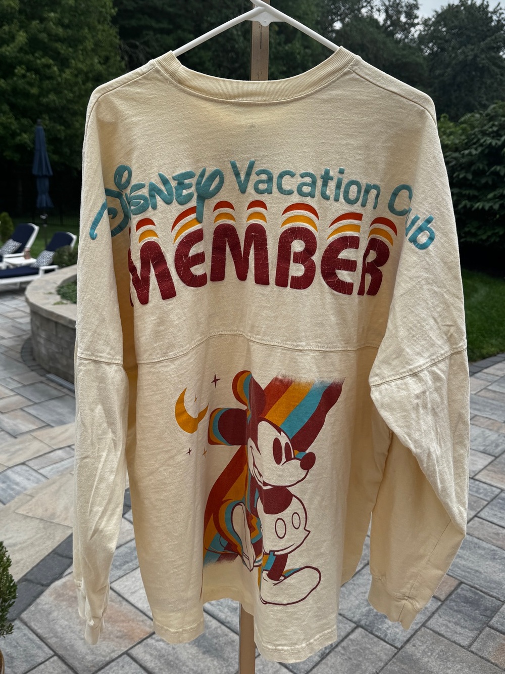 Disney Vacation Club Member Spirit Jersey XXL Mickey Mouse Retro DVC 2022 Parks